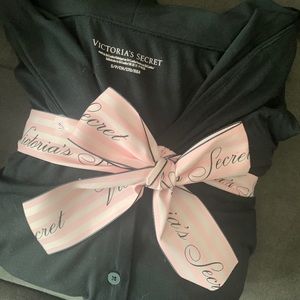 Brand new 2 piece Victoria’s Secret PJ set